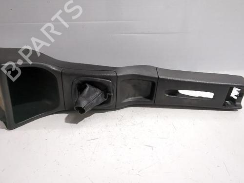 Middle console VW GOLF V (1K1) 2.0 FSI | BP32463293I22