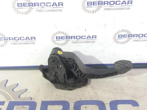 Used Clutch pedal Clutch pedal SKODA RAPID Spaceback (NH1) 1.6 TDI (90 hp) 31569443 31569443
