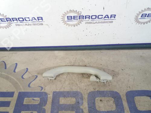 Agarrador techo VW PASSAT B5.5 (3B3) [2000-2005]  31678448