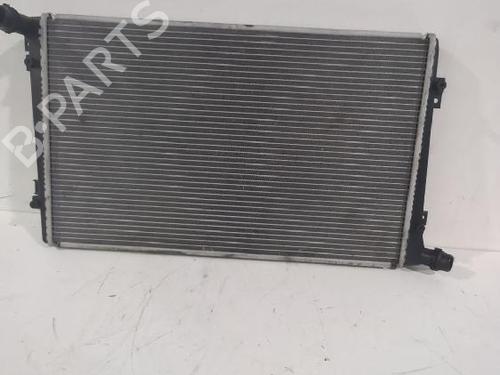 Used Water radiator SEAT LEON (1P1) 1.9 TDI (105 hp) 31563315