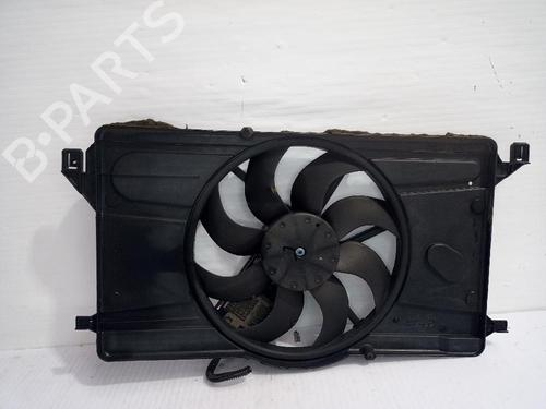 Used Radiator fan Radiator fan 31556120 31556120
