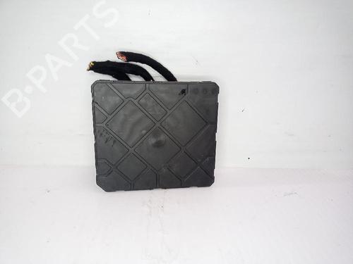 Used Electronic module SEAT ARONA (KJ7, KJP) 1.0 TSI (110 hp) 31556475