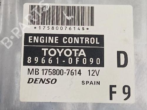 Engine control unit (ECU) TOYOTA COROLLA Verso (ZER_, ZZE12_, R1_) 2.2 D-4D (AUR10_, AUR10R) | BP31563802M57