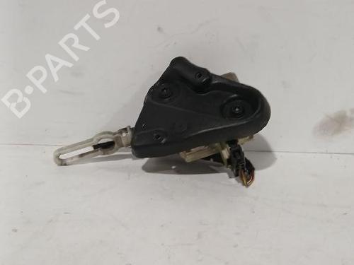fuel-door-actuator-audi-a4-b6-8e2-2000-2001-2002-2003-2004-2005-31568104 main image