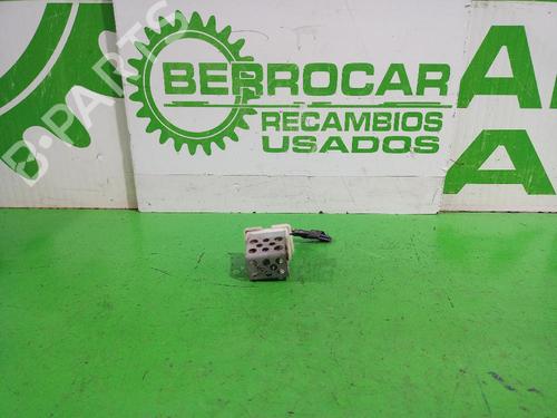 Used Heater resistor Heater resistor OPEL ASTRA H Saloon (A04) 1.7 CDTi (L69) (101 hp) 31554180 31554180