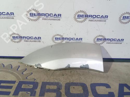 Højre bagtil skærm liste KIA SORENTO I (JC) 2.5 CRDi (170 hp) 31569893