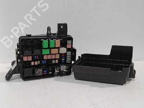 Used Fuse box HYUNDAI i20 III (BC3, BI3) 1.0 T-GDI (101 hp) 31568460