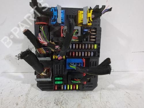 Used Fuse box CITROËN JUMPY III Van (V_) 1.5 BlueHDi 100 (102 hp) 31564828