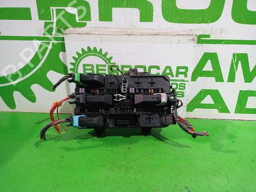 Used Fuse box Fuse box OPEL ASTRA H Saloon (A04) 1.7 CDTi (L69) (101 hp) 31554168 31554168