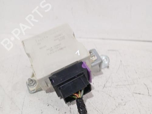 Used Electronic module Electronic module TOYOTA AVENSIS Saloon (_T25_) 2.0 D-4D (ADT250_, ADT250R) (126 hp) 32489689 32489689