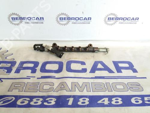 Used Injection rail Injection rail OPEL ASTRA J (P10) [2009-2016] 31677749 31677749