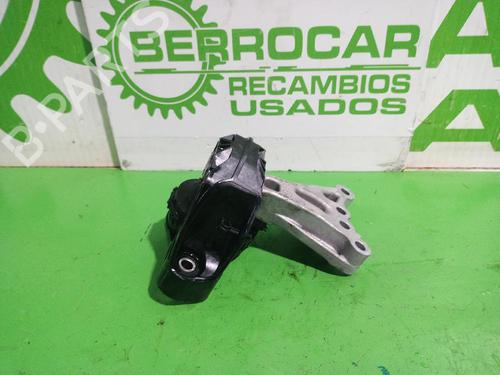 Used Engine mount CITROËN C3 II (SC_) 1.2 VTi 82 (82 hp) 31551472