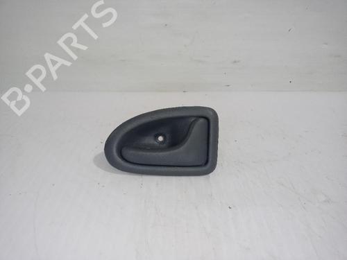 front-right-interior-door-handle-renault-megane-i-ba01_-1995-1996-1997-1998-1999-2000-2001-2002-2003-2004-31556852 main image