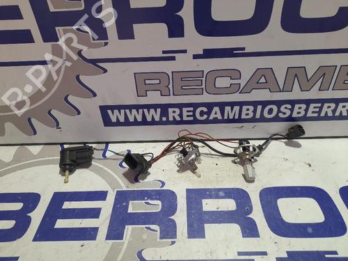 Used Headlight adjuster motor SEAT LEON (1M1) 1.9 TDI (90 hp) 31538777