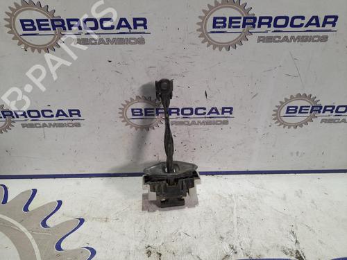 Used Hinge/Door check strap OPEL INSIGNIA A Saloon (G09) 2.0 CDTI (69) (160 hp) 31570618