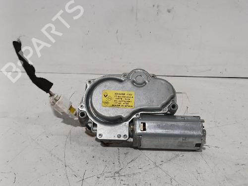 Used Rear wiper motor RENAULT CLIO II (BB_, CB_) 1.2 (BB0A, BB0F, BB10, BB1K, BB28, BB2D, BB2H, CB0A,... (58 hp) 32465596