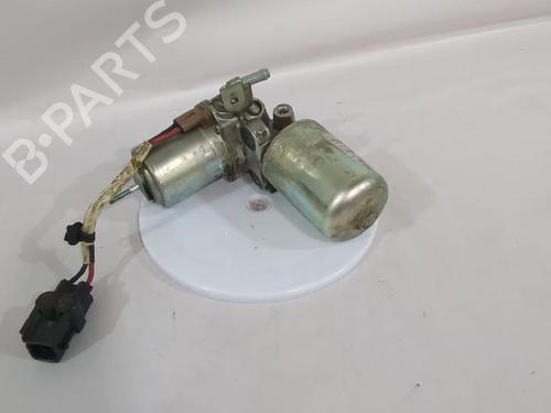 Used Brake master cylinder Brake master cylinder TOYOTA COROLLA Saloon (_E21_) 1.8 VVTi Hybrid (ZWE211) (122 hp) 33747300 33747300