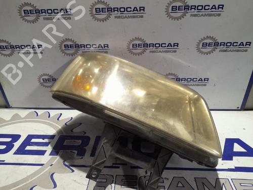 Used Right headlight VW MULTIVAN T5 (7HM, 7HN, 7HF, 7EF, 7EM, 7EN) 1.9 TDI (105 hp) 31570589