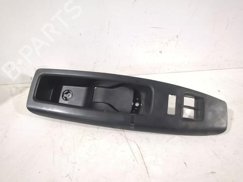 Used Left front window switch Left front window switch 38861147 38861147