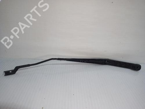 Front windshield wiper arm JAGUAR E-PACE (X540) 2.0 D150 AWD | BP31554731C143