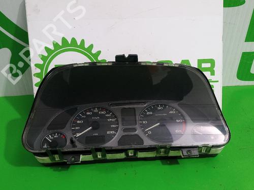 Used Instrument cluster Instrument cluster PEUGEOT 306 Hatchback (7A, 7C, N3, N5) [1993-2003] 31674467 31674467