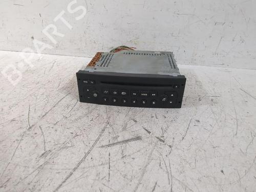 Used Radio Radio CITROËN BERLINGO / BERLINGO FIRST MPV (MF_, GJK_, GFK_) 2.0 HDI 90 (MFRHY) (90 hp) 33746043 33746043