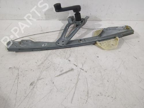 Used Rear left window mechanism Rear left window mechanism RENAULT CLIO II (BB_, CB_) 1.2 (BB0A, BB0F, BB10, BB1K, BB28, BB2D, BB2H, CB0A,... (58 hp) 32465589 32465589