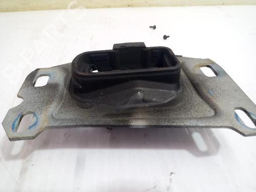 Used Engine mount Engine mount OPEL GRANDLAND / GRANDLAND X (A18, P1UO) 1.5 Turbo D (75) (131 hp) 31560121 31560121
