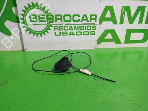 Antenne/Base RENAULT GRAND SCÉNIC III (JZ0/1_) 1.2 TCe (JZ16) (132 hp) 31550842