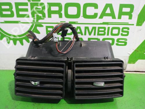 Used Air vent PEUGEOT 307 (3A/C) [2000-2012]  31675984