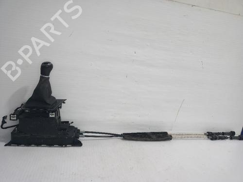 Used Gear lever VW TOURAN (5T1) 1.6 TDI (110 hp) 31555752