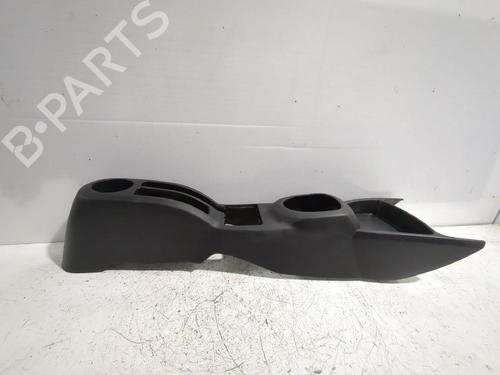 Used Middle console TOYOTA YARIS (_P9_) 1.33 VVT-i (NSP90_, NSP90R) (100 hp) 32466194