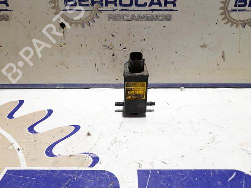 washer-pump-kia-carens-ii-mpv-fj-2002-2003-2004-2005-2006-2007-2008-2009-2010-2011-2012-2013-31673382 main image