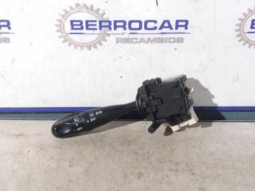 Used Steering column stalk Steering column stalk TOYOTA YARIS (_P1_) 1.0 (SCP10_, SCP10R) (65 hp) 31569518 31569518