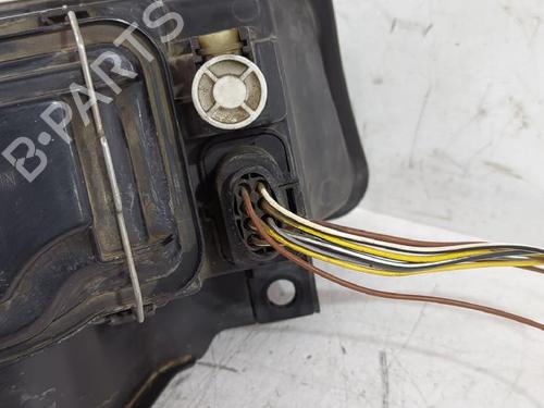 Left headlight SEAT LEON (1M1) | BP32490063C28