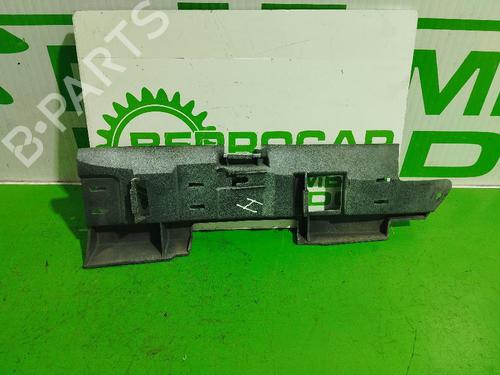 Used Rear bumper bracket Rear bumper bracket VOLVO S40 I (644) 1.6 (109 hp) 32657738 32657738