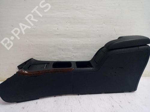 Used Middle console Middle console MERCEDES-BENZ A-CLASS (W169) A 200 CDI (169.008, 169.308) (140 hp) 31561538 31561538