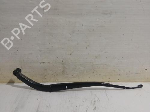 front-windshield-wiper-arm-toyota-rav-4-v-_a5_-_h5_-2018-31563612 main image
