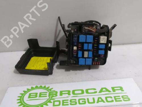 Used Fuse box HYUNDAI i30 (FD) 1.6 CRDi (90 hp) 31566993