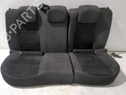Asientos traseiros Asientos traseiros 38864017 38864017