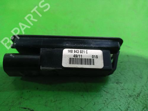Licence plate light VW GOLF VI (5K1) 1.6 TDI | BP31553752I40 - Image 2