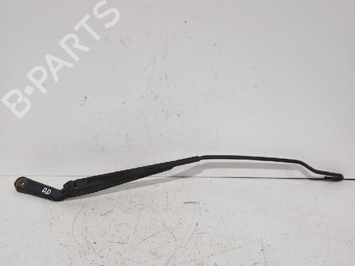 Used Front windshield wiper arm SEAT LEON (1M1) [1999-2006]  32489739