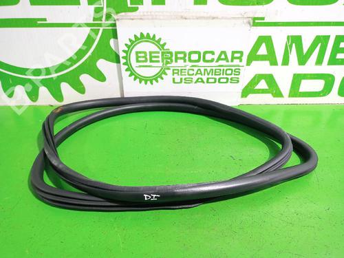 Used Rubber door seal VW GOLF VI (5K1) 1.6 TDI (105 hp) 31553822