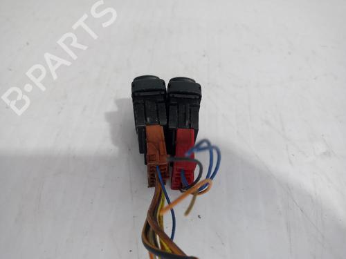 Left front window switch RENAULT MEGANE I (BA0/1_) 1.6 e (BA0F, BA0S) | BP31556858I27 - Image 2