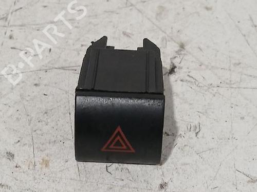 warning-switch-alfa-romeo-giulietta-940_-2010-2011-2012-2013-2014-2015-2016-2017-2018-2019-2020-32466759 main image