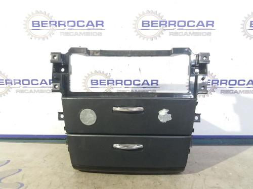 Used Ashtray Ashtray KIA SORENTO I (JC) 2.5 CRDi (170 hp) 31569848 31569848