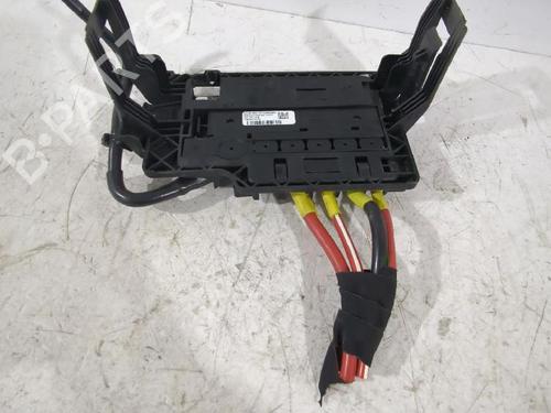 Used Fuse box Fuse box VW T-CROSS (C11, D31) 1.0 TSI (110 hp) 31567120 31567120