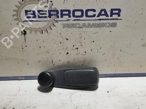 Used Rear right interior door handle Rear right interior door handle 38860231 38860231