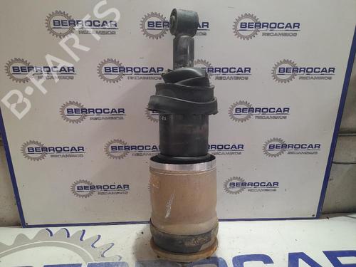 Used Right rear shock absorber Right rear shock absorber 31673158 31673158