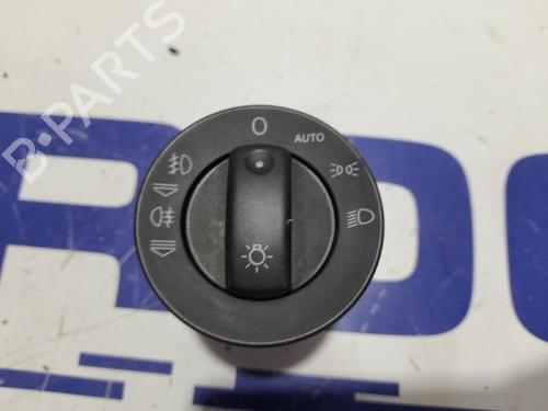 Used Headlight switch SEAT EXEO (3R2) 2.0 TDI (143 hp) 31539175